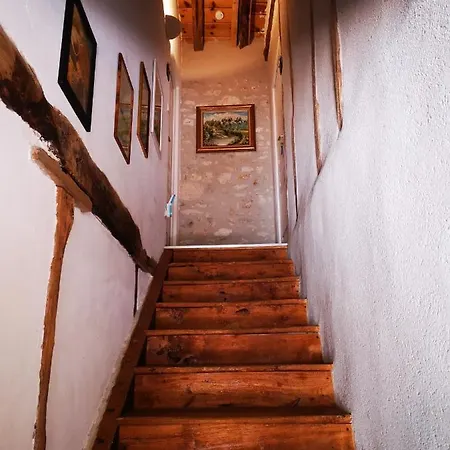Castel Mazars Oda ve Kahvaltı