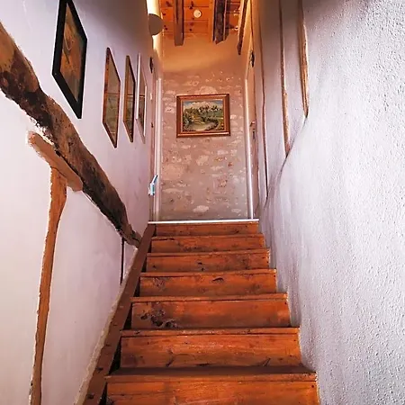 B&B Castel Mazars 카스텔누데몬트미랄
