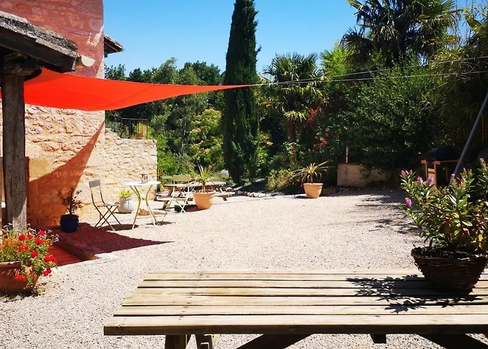 Frühstückspension Castel Mazars 3*